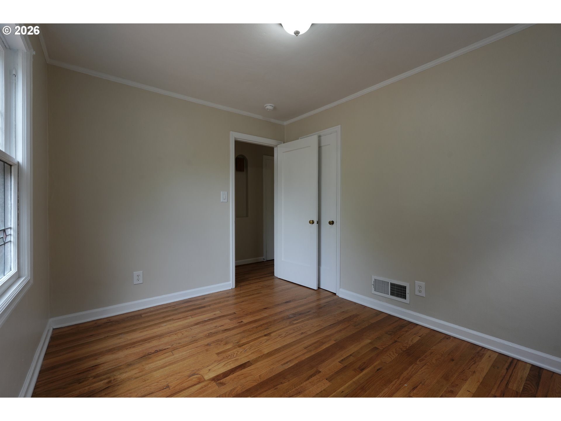 7925 Southwest 11th Avenue Portland, OR 97219 - Photo 16 of 39