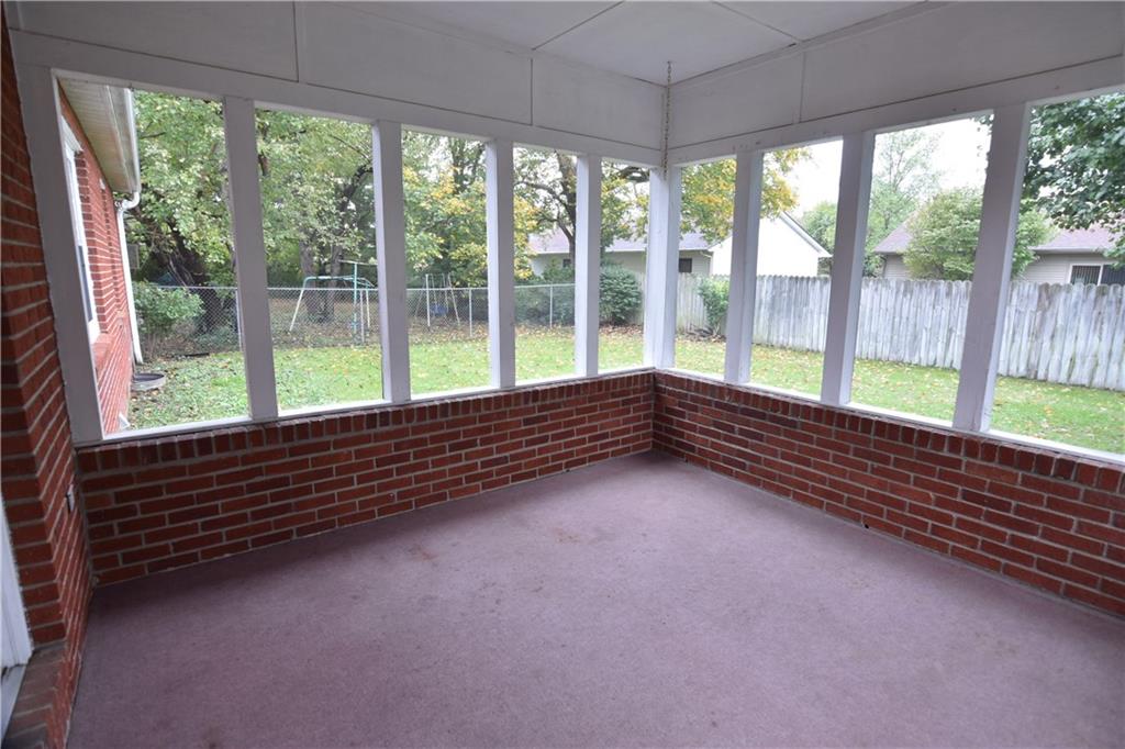 3362 Briar Ridge Way Columbus, IN 47203 - Photo 14 of 17 Gallery Image 14