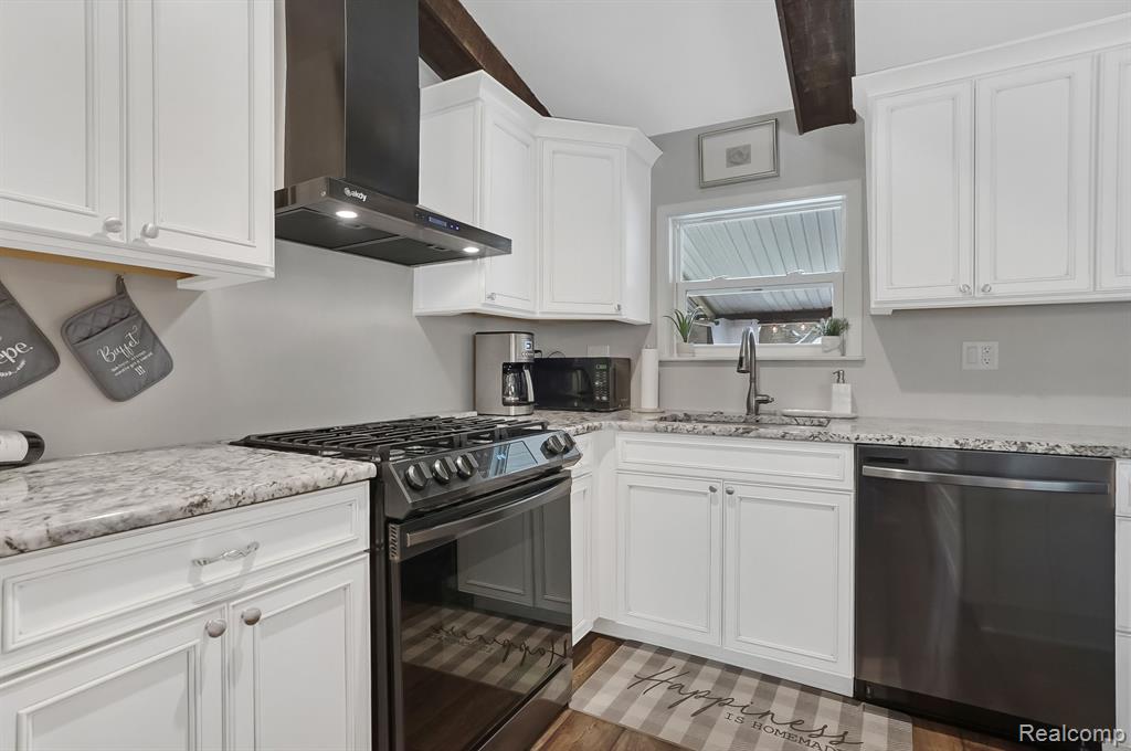 3211 Coolidge Highway Rochester Hills, MI 48309 - Photo 14 of 45