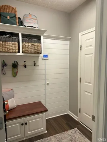 $539,900 | 5472 West Hoge Drive, Bloomington, IN 47403