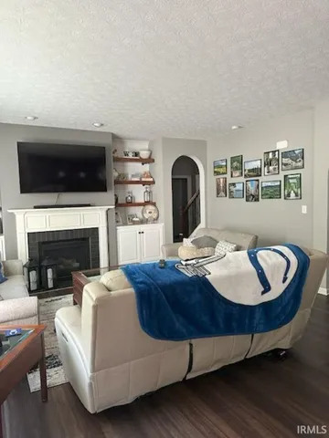 $539,900 | 5472 West Hoge Drive, Bloomington, IN 47403