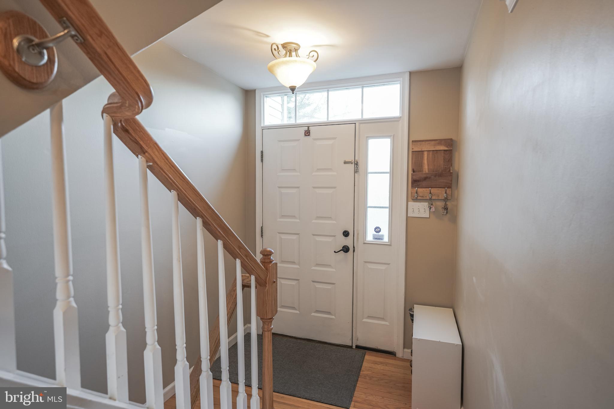7926 Rustling Bark Court Ellicott City, MD 21043 - Photo 4 of 40