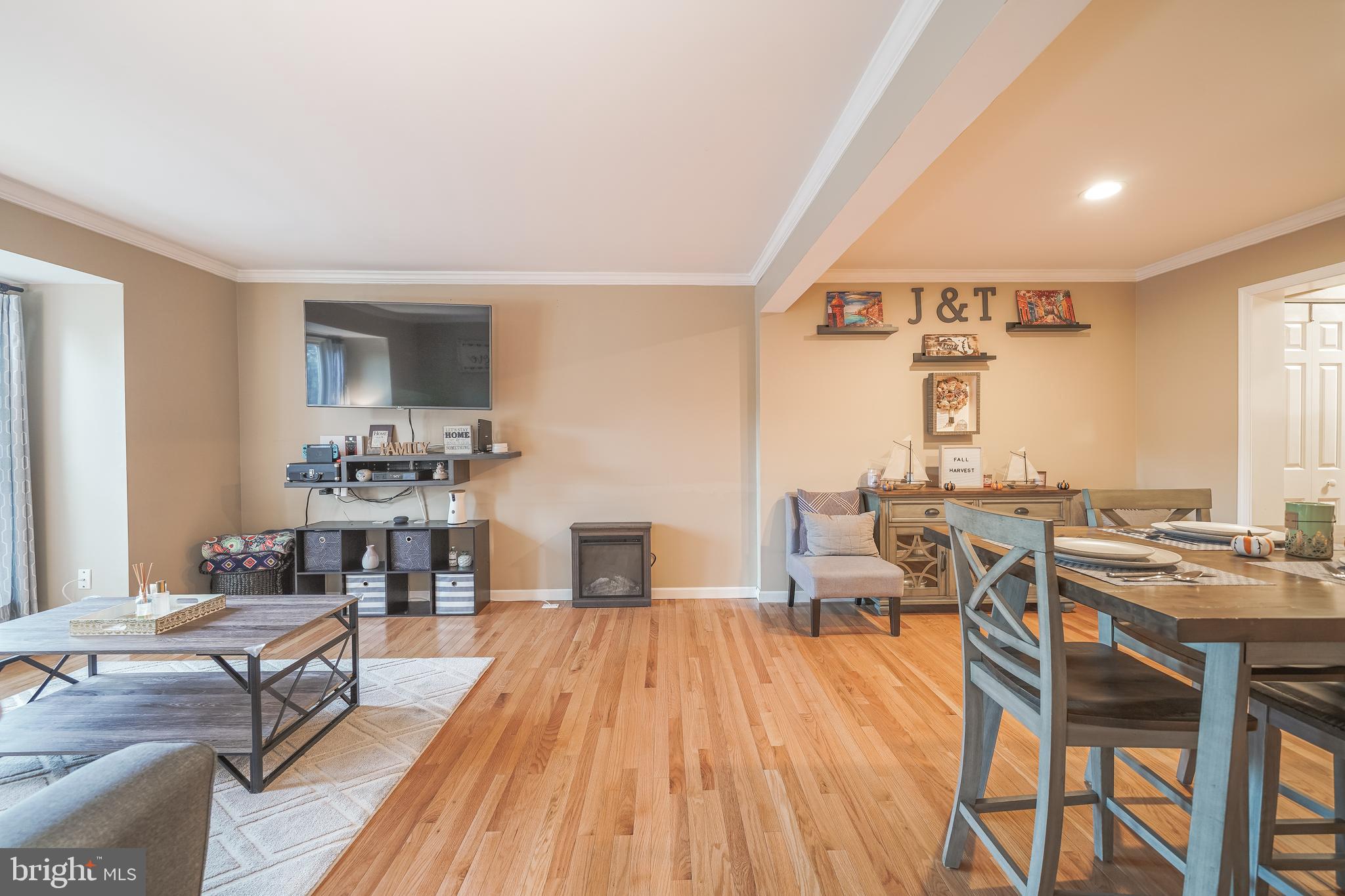 7926 Rustling Bark Court Ellicott City, MD 21043 - Photo 6 of 40
