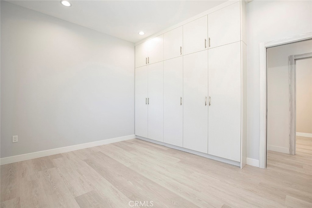 7446 Mammoth Avenue Van Nuys, CA 91405 - Photo 24 of 30 a view of an empty room