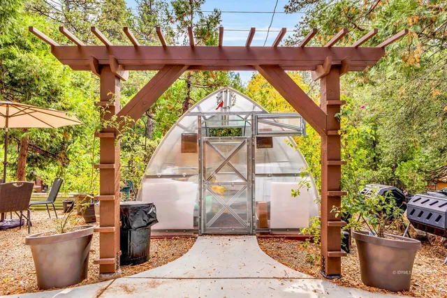 $407,000 | 52146 Acorn Lane, Idyllwild, CA 92549