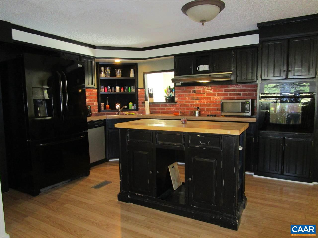 951 Grace Johnson Road Kents Store, VA 23084 - Photo 12 of 50