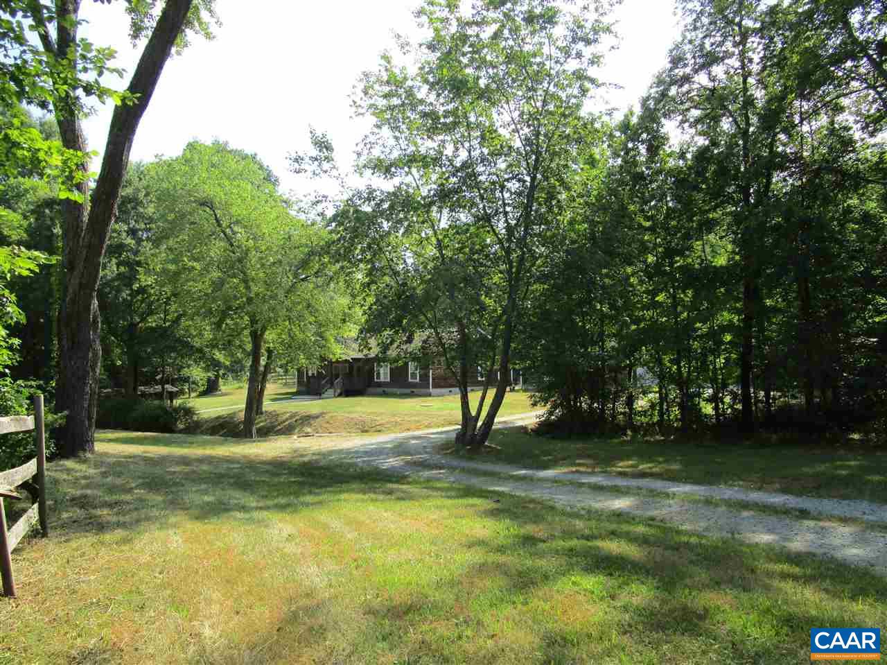 951 Grace Johnson Road Kents Store, VA 23084 - Photo 6 of 50