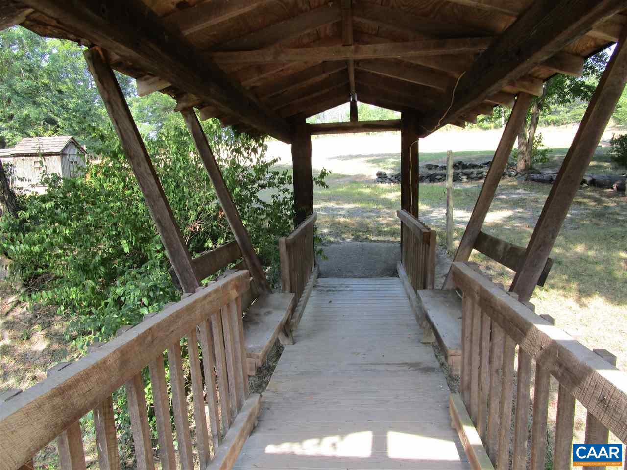 951 Grace Johnson Road Kents Store, VA 23084 - Photo 10 of 50