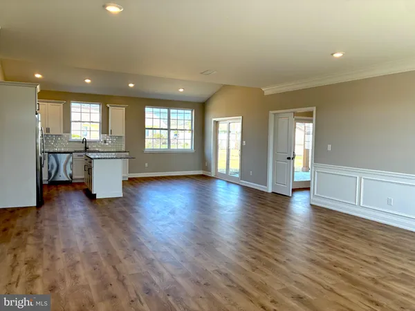 $609,900 | 43 Favored Lane, Levittown, PA 19055