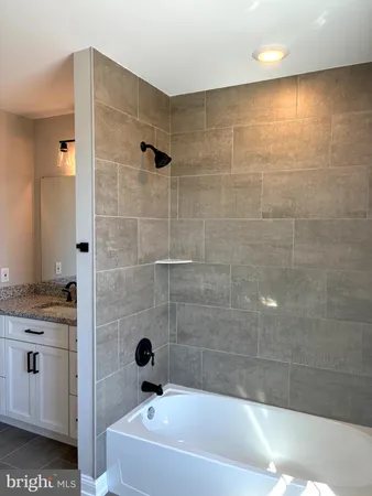 $609,900 | 43 Favored Lane, Levittown, PA 19055