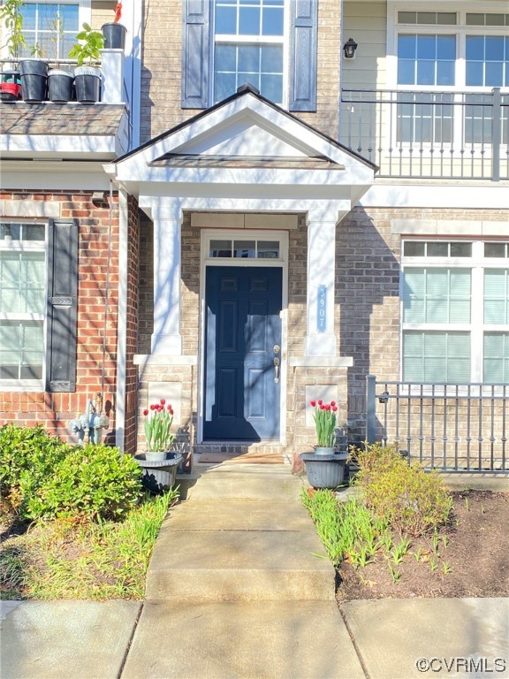 3907 Redbud Road Glen Allen, VA 23060 - Photo 2 of 23