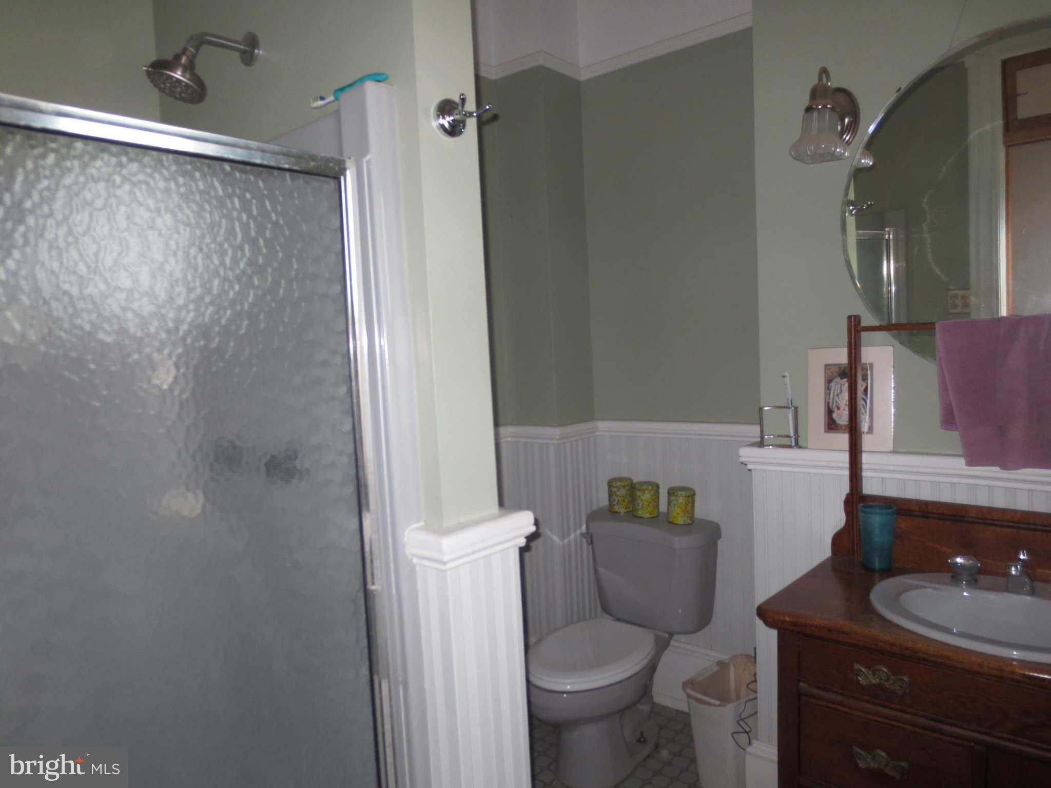 641 4th Street Northeast Washington, DC 20002 - Photo 19 of 19 Bath (Master)