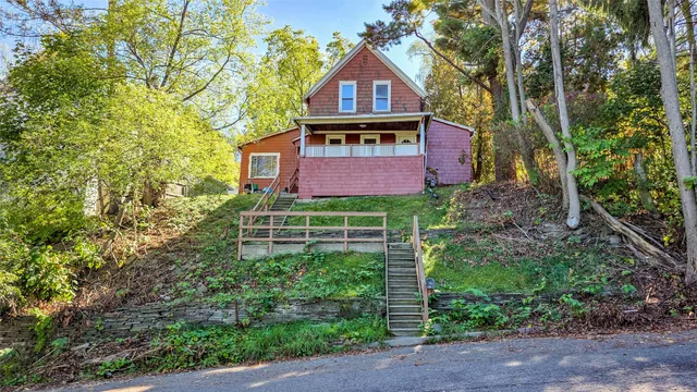 $145,000 | 25 Hotchkiss Street, Binghamton, NY 13903