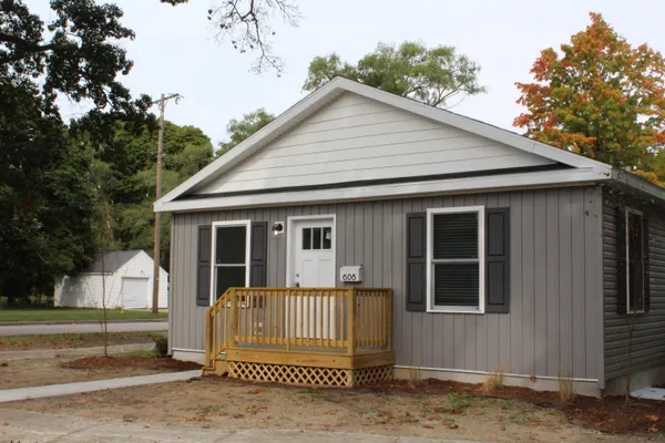 $255,900 | 608 Jackson Avenue, Muskegon, MI 49442