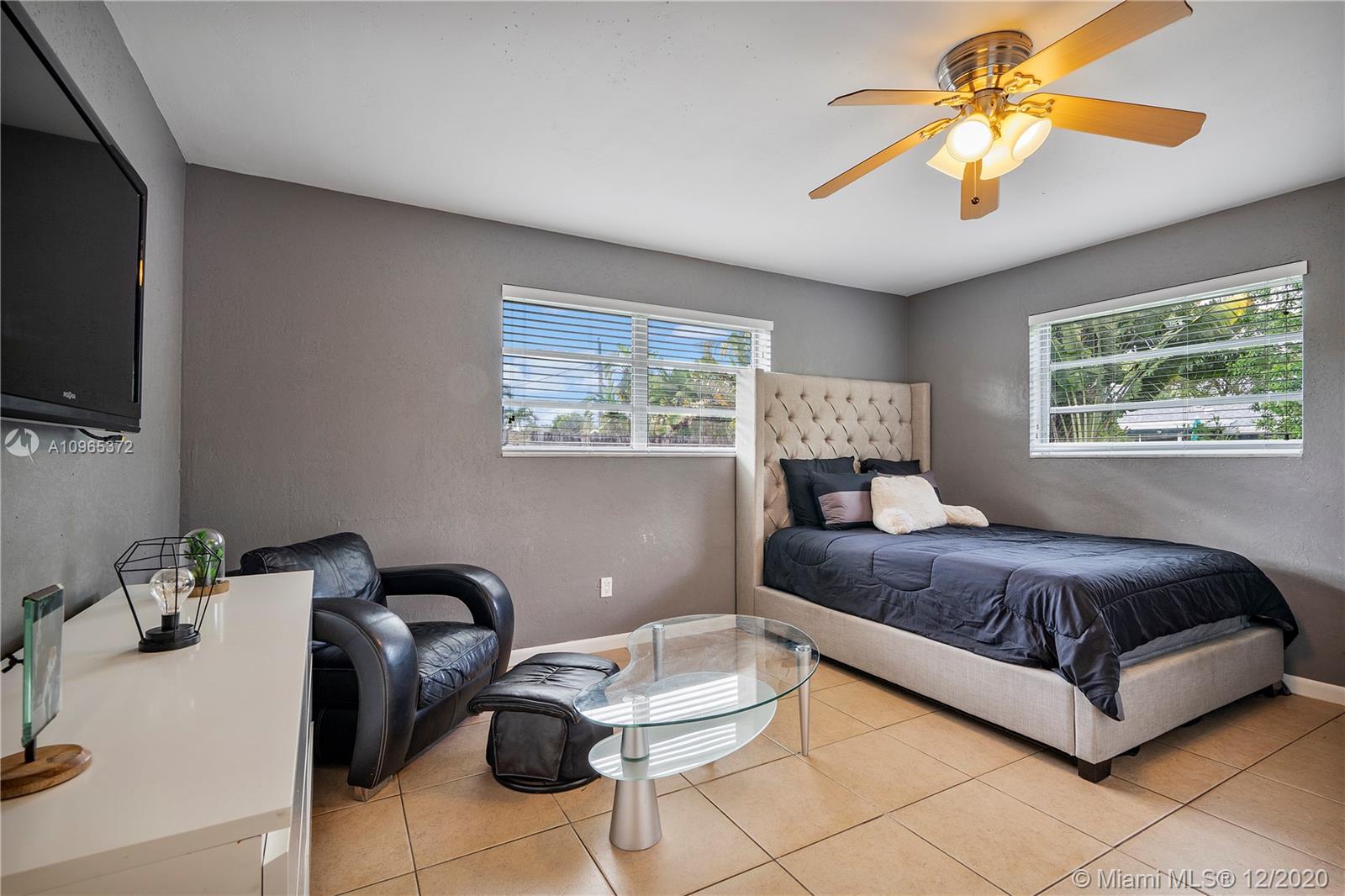 6641 Peters Road Plantation, FL 33317 - Photo 19 of 34