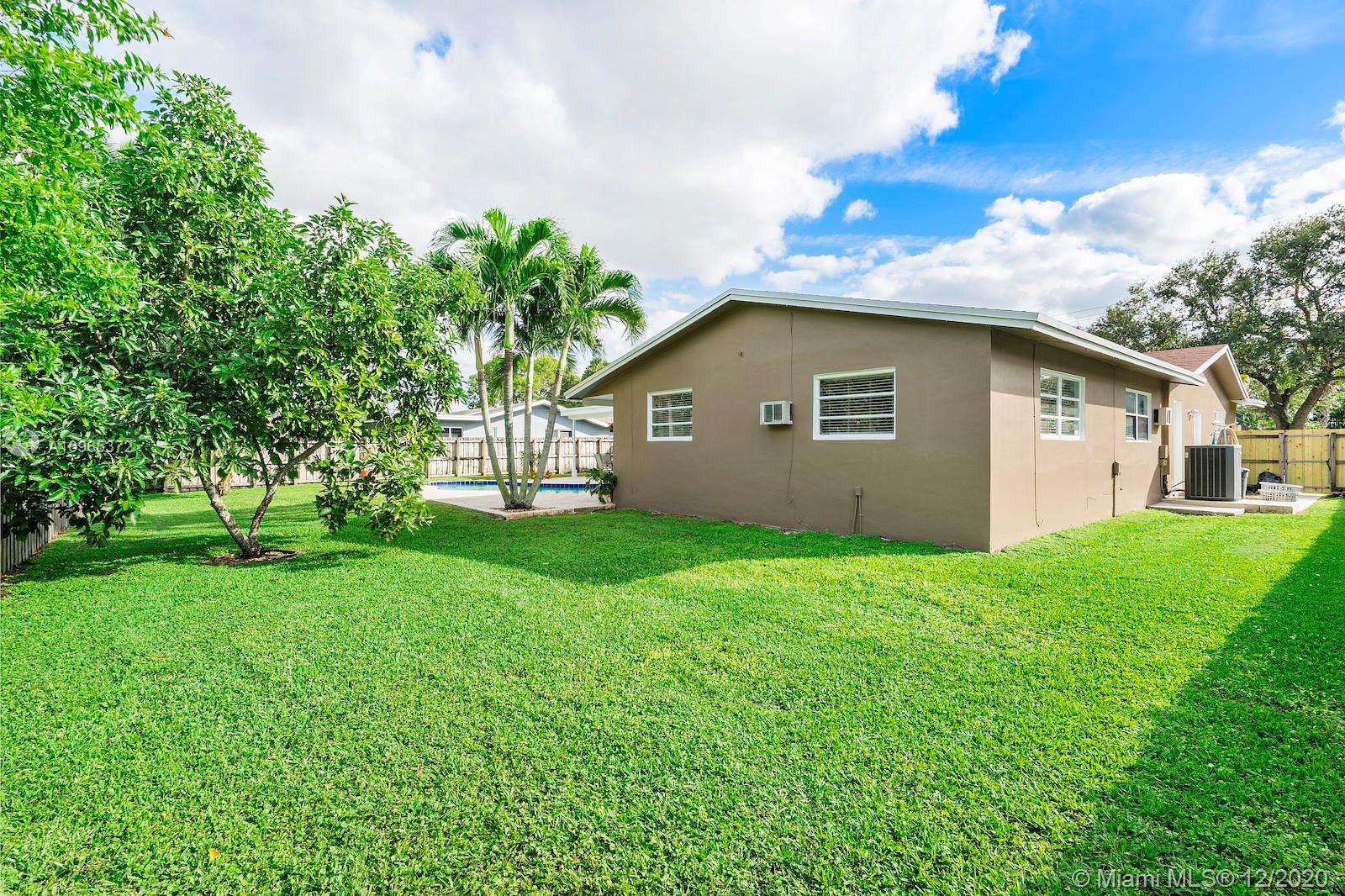 6641 Peters Road Plantation, FL 33317 - Photo 26 of 34