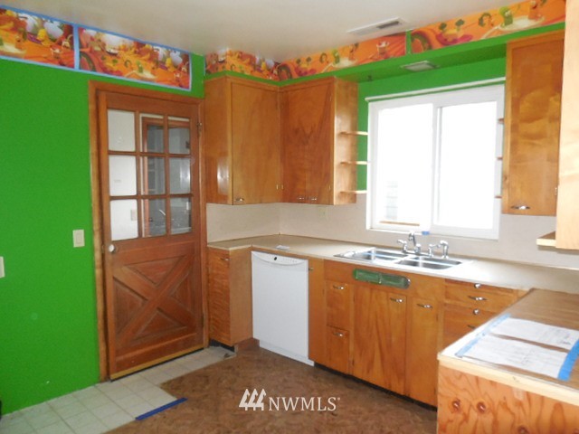 19042 East Stackpole Road Mount Vernon, WA 98274 - Photo 12 of 24