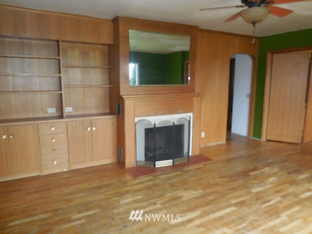 19042 East Stackpole Road Mount Vernon, WA 98274 - Photo 3 of 24