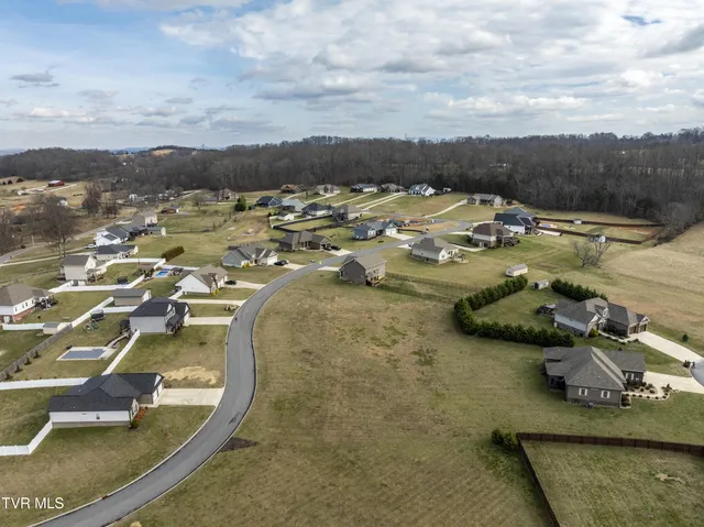 $109,900 | 636 Brady Way, Unit 27, Jonesborough, TN 37659