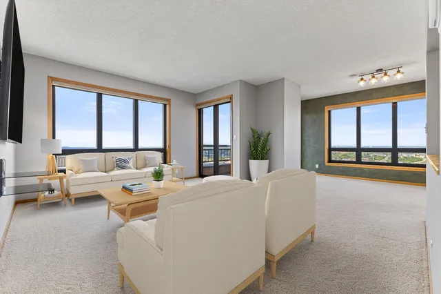 $269,000 | 168 6th Street East, Unit 2905, St. Paul, MN 55101