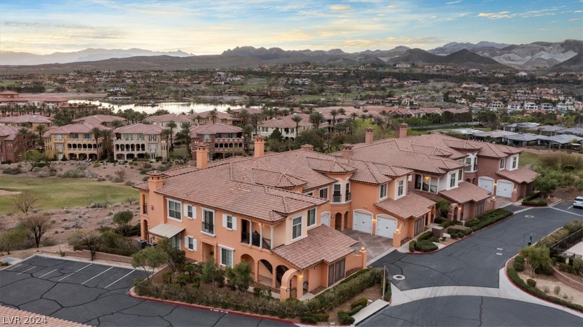 27 Strada Bella Vista, Unit 102 Henderson, NV 89011 - Photo 28 of 46