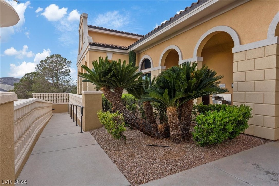 27 Strada Bella Vista, Unit 102 Henderson, NV 89011 - Photo 40 of 46