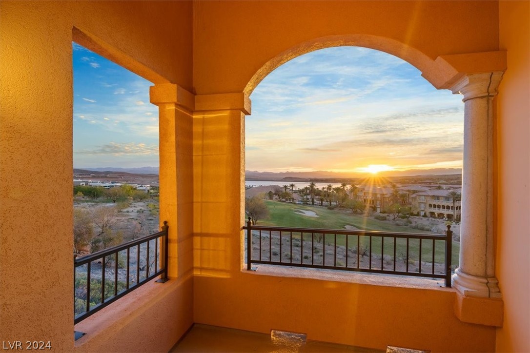 27 Strada Bella Vista, Unit 102 Henderson, NV 89011 - Photo 5 of 46