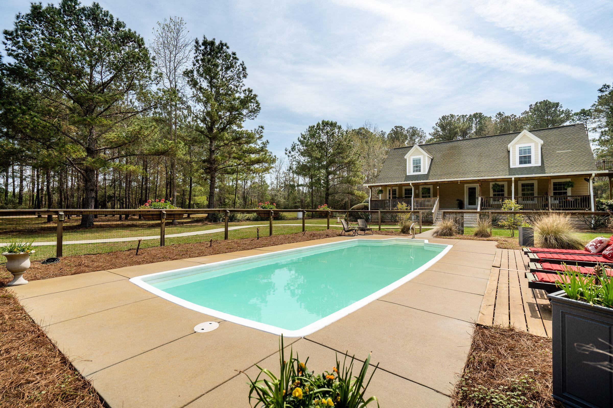 2490 Hunting Road Johns Island, SC 29455 - Photo 62 of 98 Pool Retreat