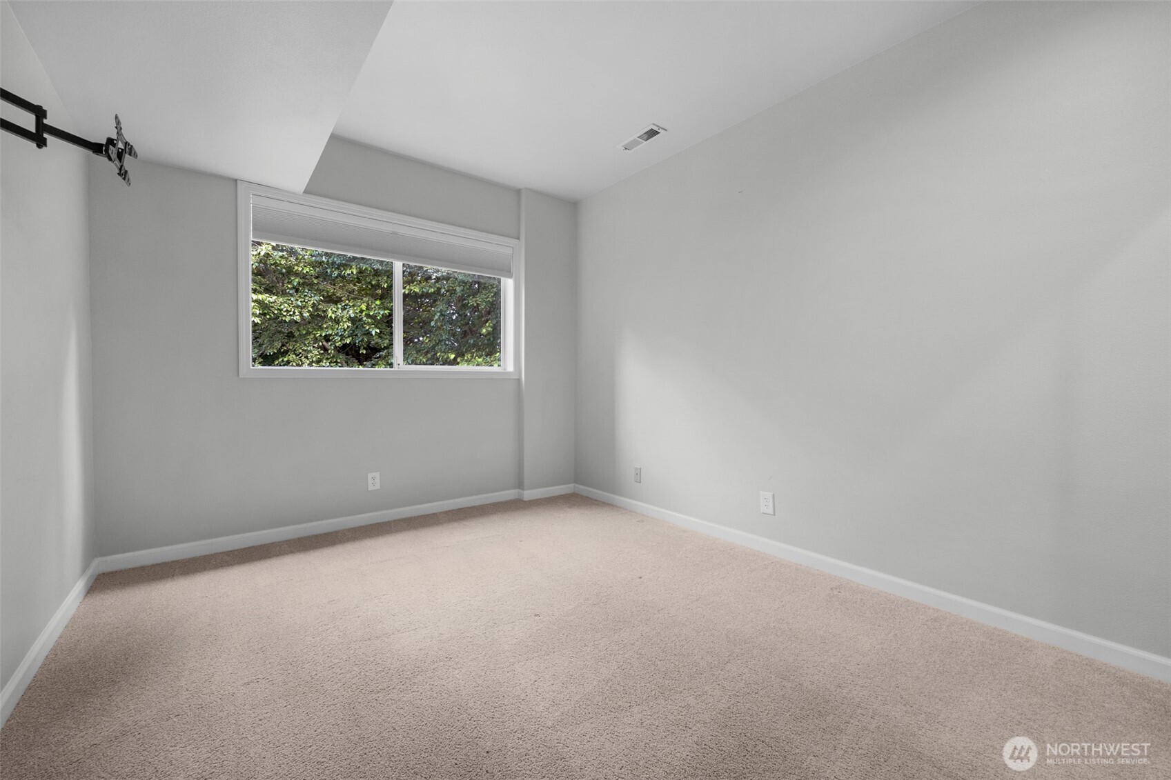 1623 Edgemoor Lane Everett, WA 98203 - Photo 32 of 37