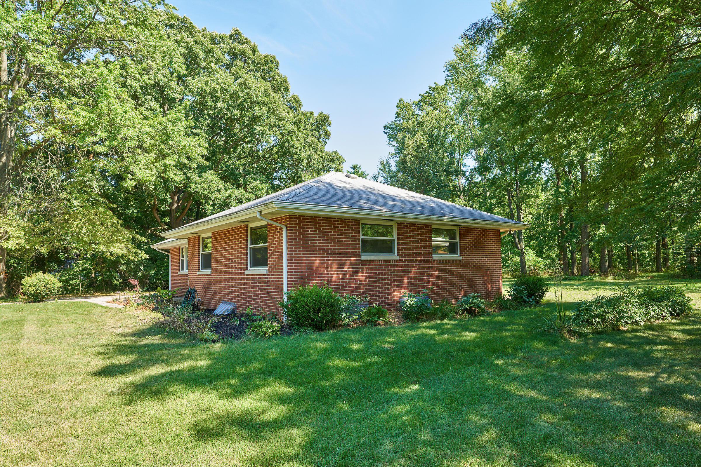2567 Jordan Road Columbus, OH 43231 - Photo 3 of 21 Gallery Image 3