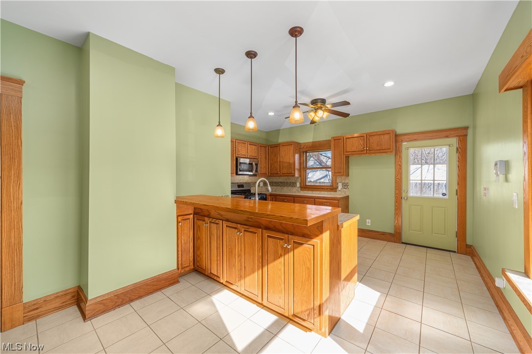 1000 Spring Road Cleveland, OH 44109 - Photo 12 of 35