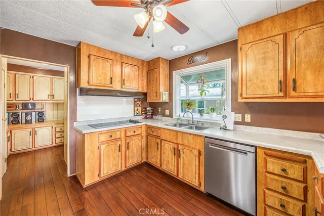 $195,000 | 4040 Piedmont Drive, Unit 259, Highland, CA 92346