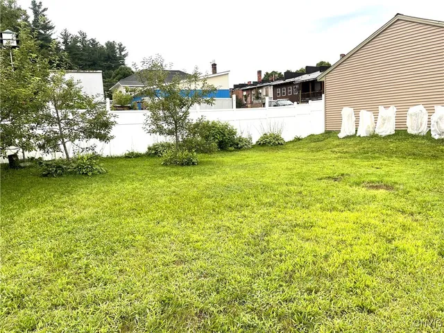 $1,350 | 170 Main Street, Edwards, NY 13635