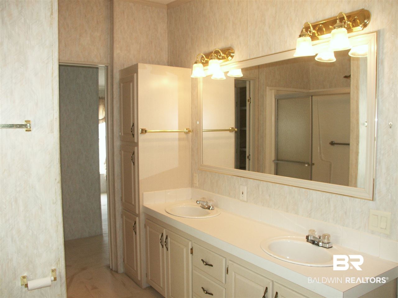 1762 Cristo Loop Lillian, AL 36549 - Photo 10 of 24 Master Bath Room