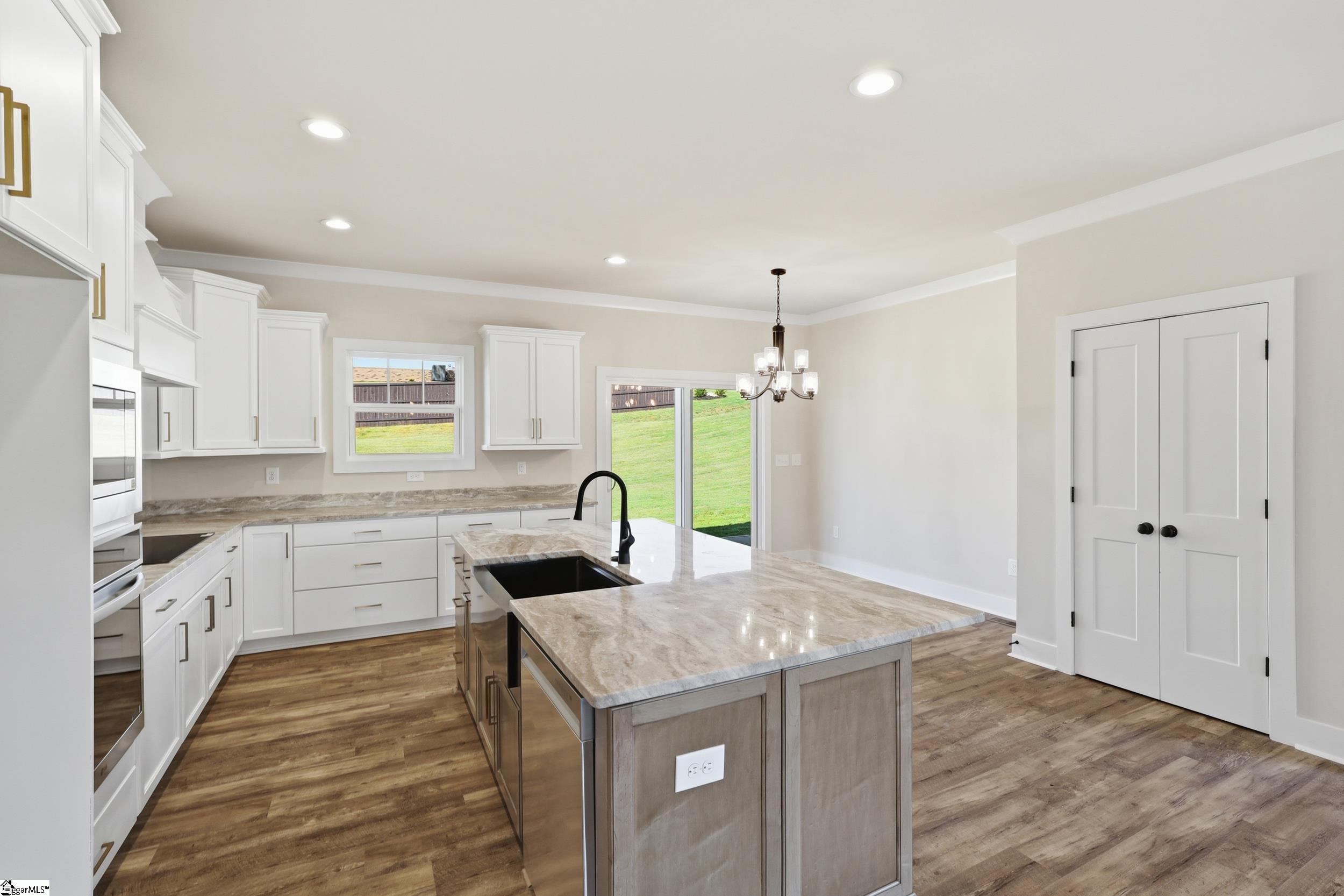 176 Mimosa Road Lyman, SC 29365 - Photo 6 of 32