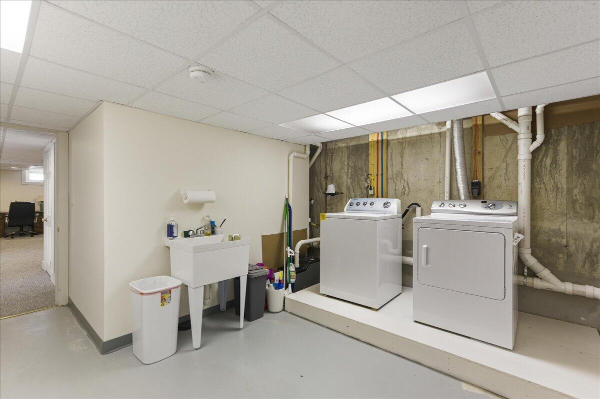 79 Perkins Street Castine, ME 04421 - Photo 52 of 94 040-79 Perkins St