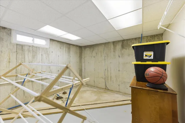 $2,200,000 | 79 Perkins Street, Castine, ME 04421