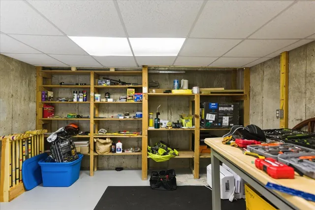 $2,200,000 | 79 Perkins Street, Castine, ME 04421