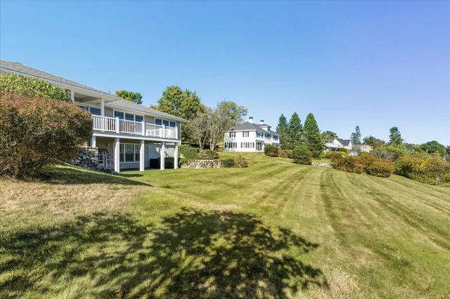 $2,200,000 | 79 Perkins Street, Castine, ME 04421