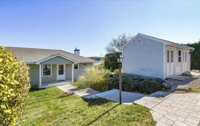 $2,200,000 | 79 Perkins Street, Castine, ME 04421