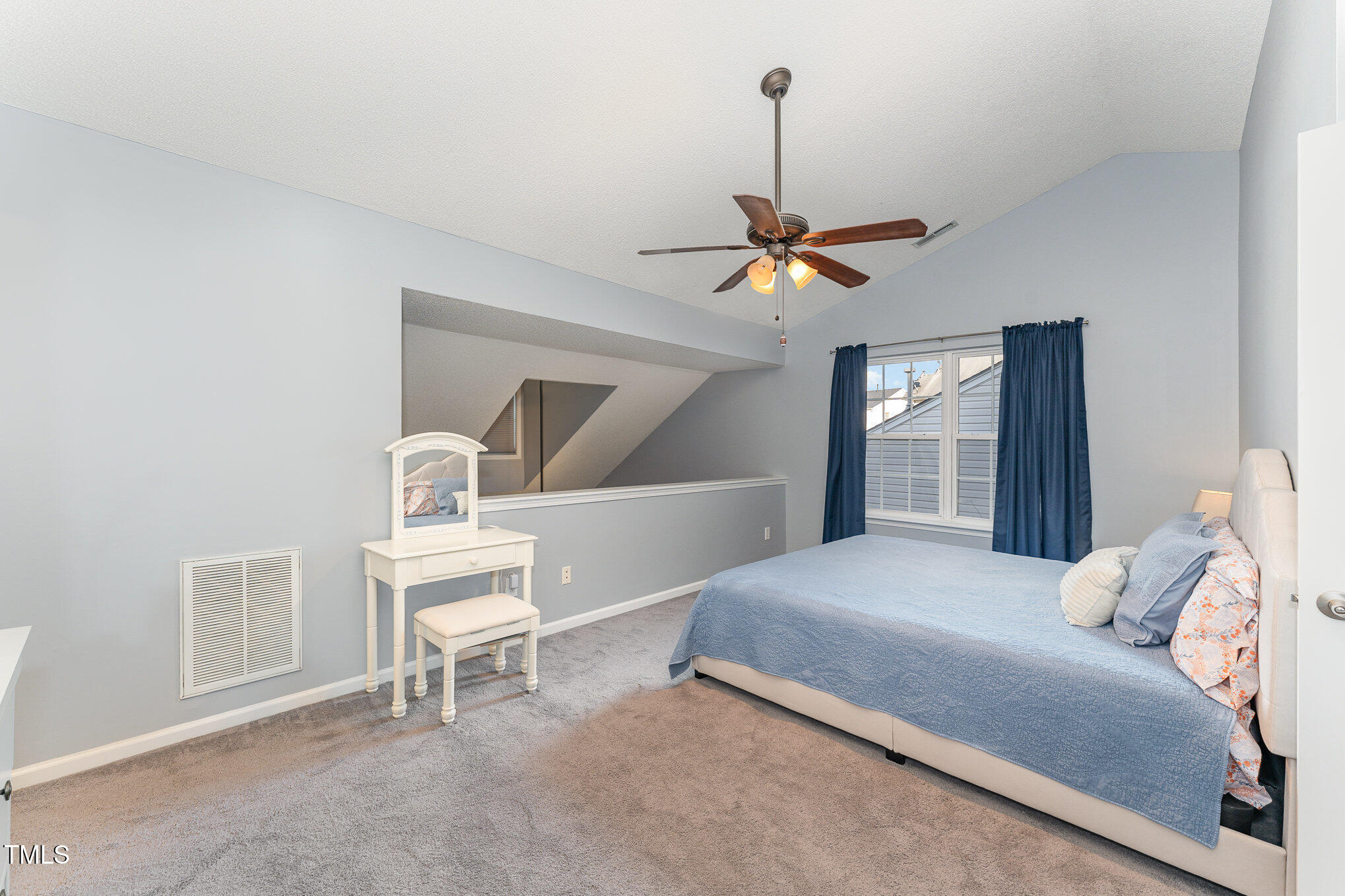 5521 Golden Moss Trail Raleigh, NC 27613 - Photo 21 of 26 020_file_690