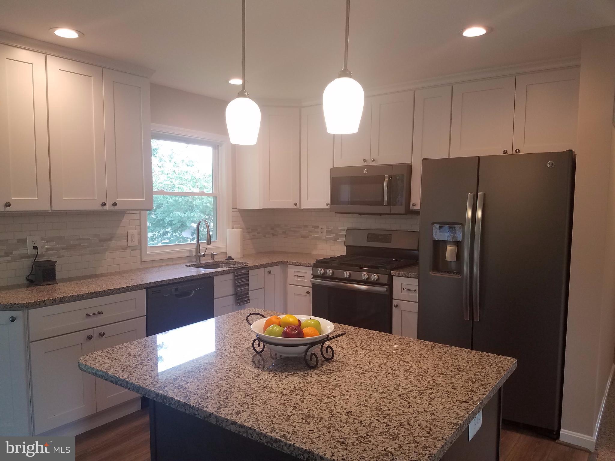 7889 Chalice Road Severn, MD 21144 - Photo 4 of 16 Kitchen