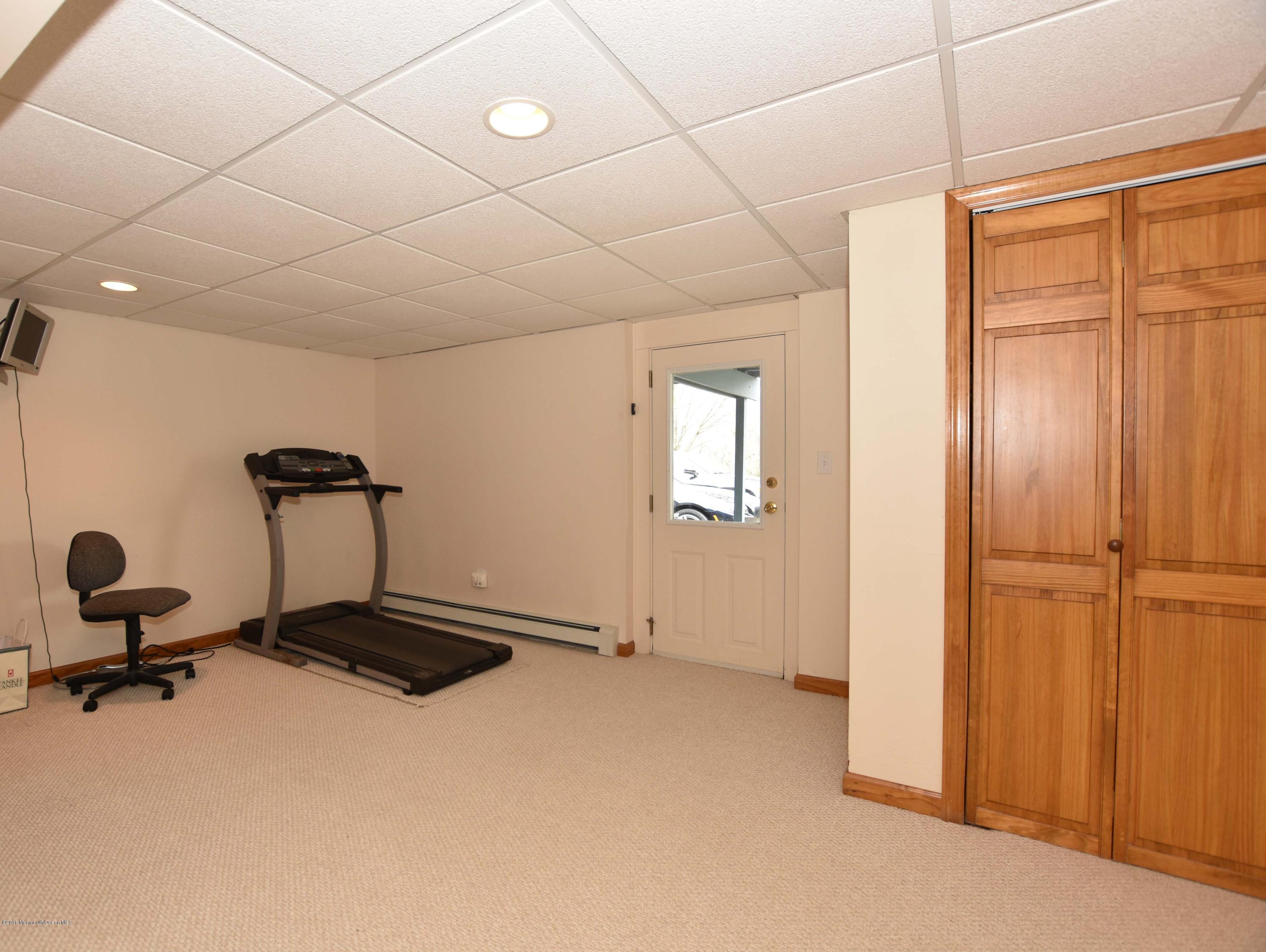 107 West Millstream Road Cream Ridge, NJ 08514 - Photo 16 of 21 Walkout Basement