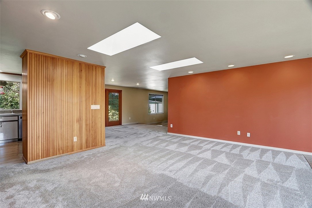 22308 4th Avenue Southeast Bothell, WA 98021 - Photo 14 of 26