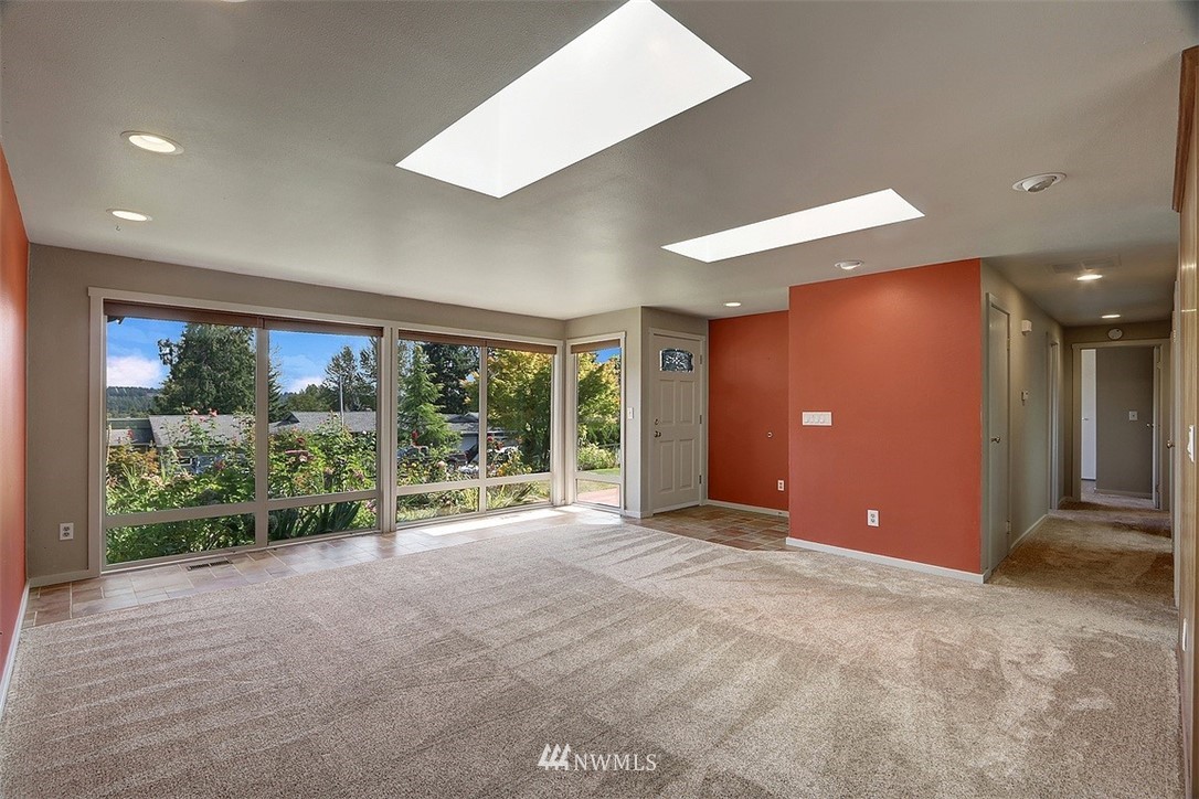 22308 4th Avenue Southeast Bothell, WA 98021 - Photo 3 of 26