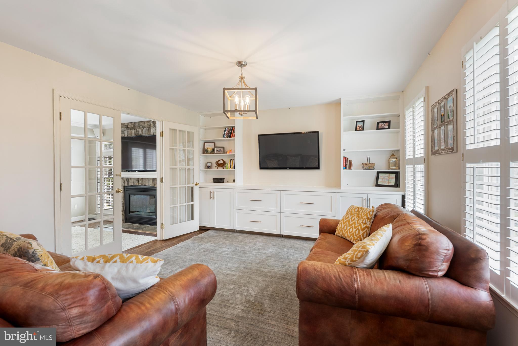 339 Stablers Church Road Parkton, MD 21120 - Photo 11 of 50 Living Room