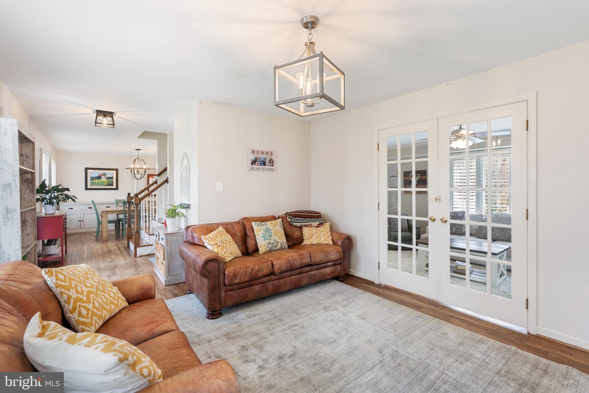339 Stablers Church Road Parkton, MD 21120 - Photo 12 of 50 Living Room