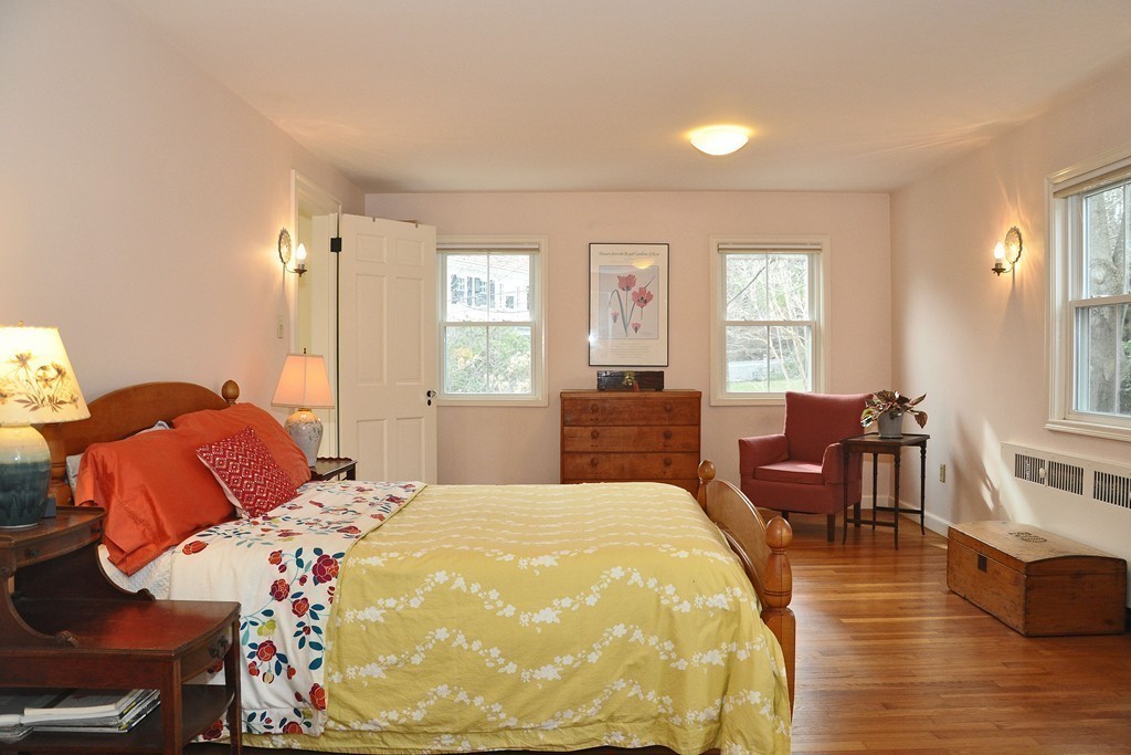 67 Vose Hill Road Milton, MA 02186 - Photo 11 of 16 Gallery Image 11