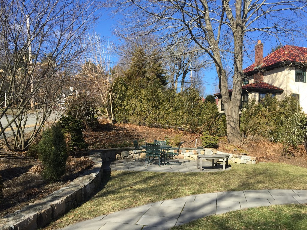 67 Vose Hill Road Milton, MA 02186 - Photo 12 of 16 Gallery Image 12