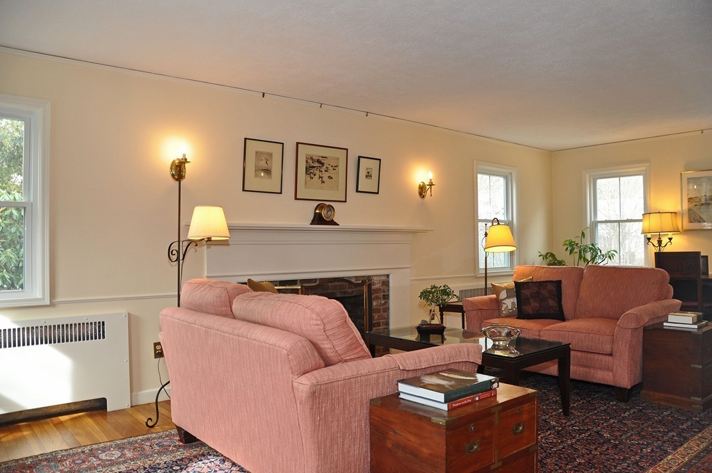 67 Vose Hill Road Milton, MA 02186 - Photo 2 of 16 Gallery Image 2
